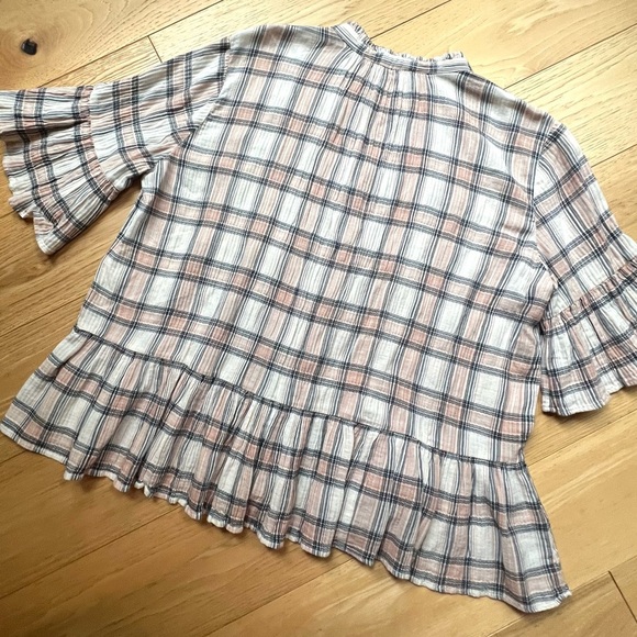 ⭐️BOGO FREE⭐️ LOFT Ruffled Peplum Blouse with Mandarin Collar - Picture 6 of 9